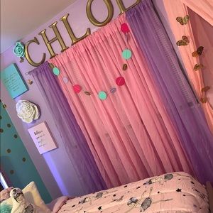 Meet your Posher, Youseline